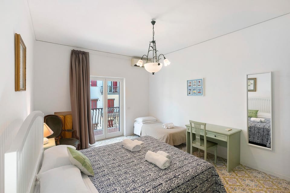 Property building, Living room, Bedroom