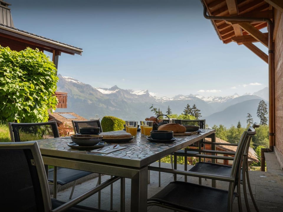 Day, Natural landscape, Summer, View (from property/room), Mountain view