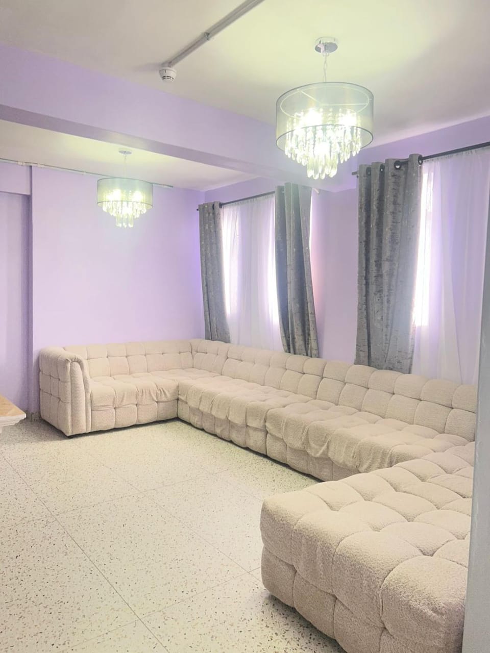 Communal lounge/ TV room