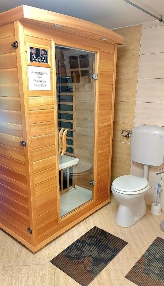 Harmónia apartman Balatongyörök Apartment in Hungary