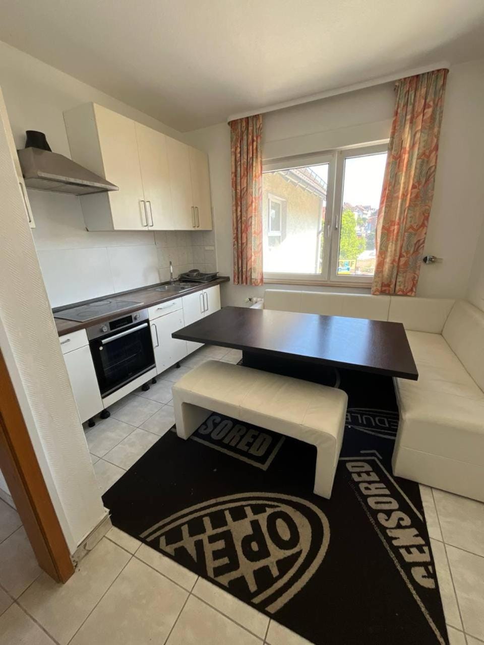 Gästehaus mit 12 Zimmern, 25 Betten, 2 Küchen, Dusche, WC und große Terrasse Apartment in Baden-Württemberg