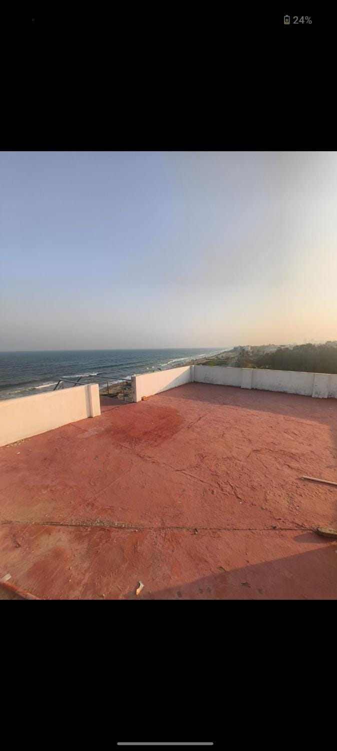 Uthandi beach front Bed and Breakfast in Chennai