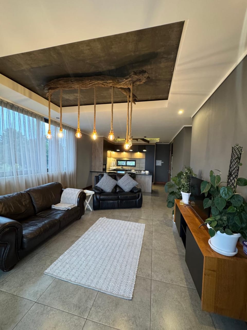 Kitchen or kitchenette, Living room, Seating area