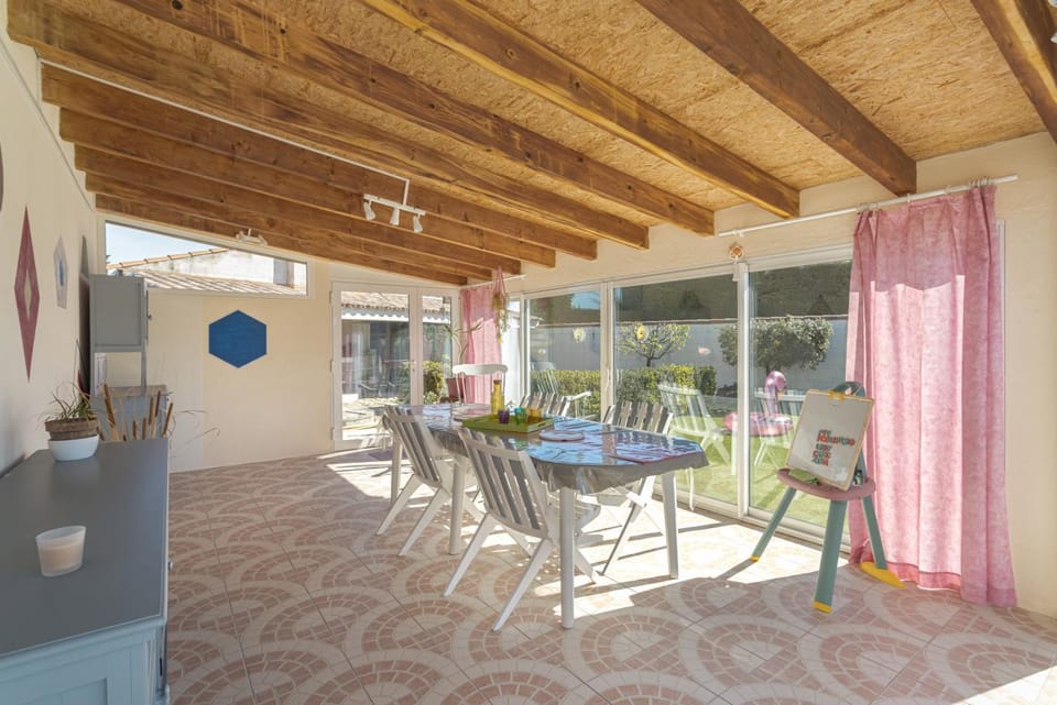 Patio, Patio, Balcony/Terrace, Balcony/Terrace, Dining area, Pool view, Pool view, Swimming pool, Swimming pool