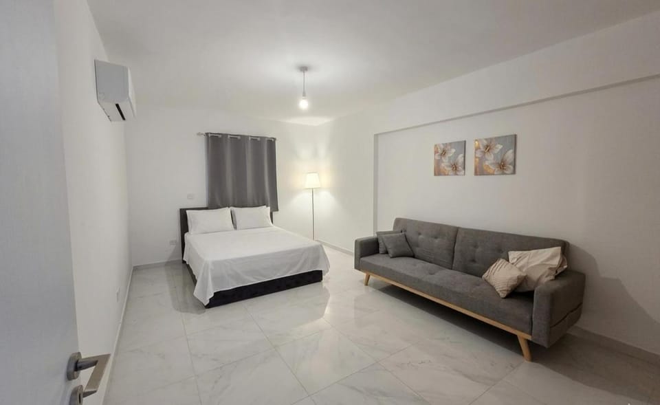 Hermosa Napa Apartment in Ayia Napa