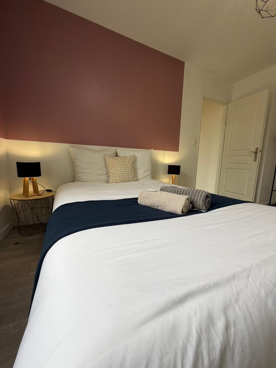 Le Thannaron Apartment in Valence
