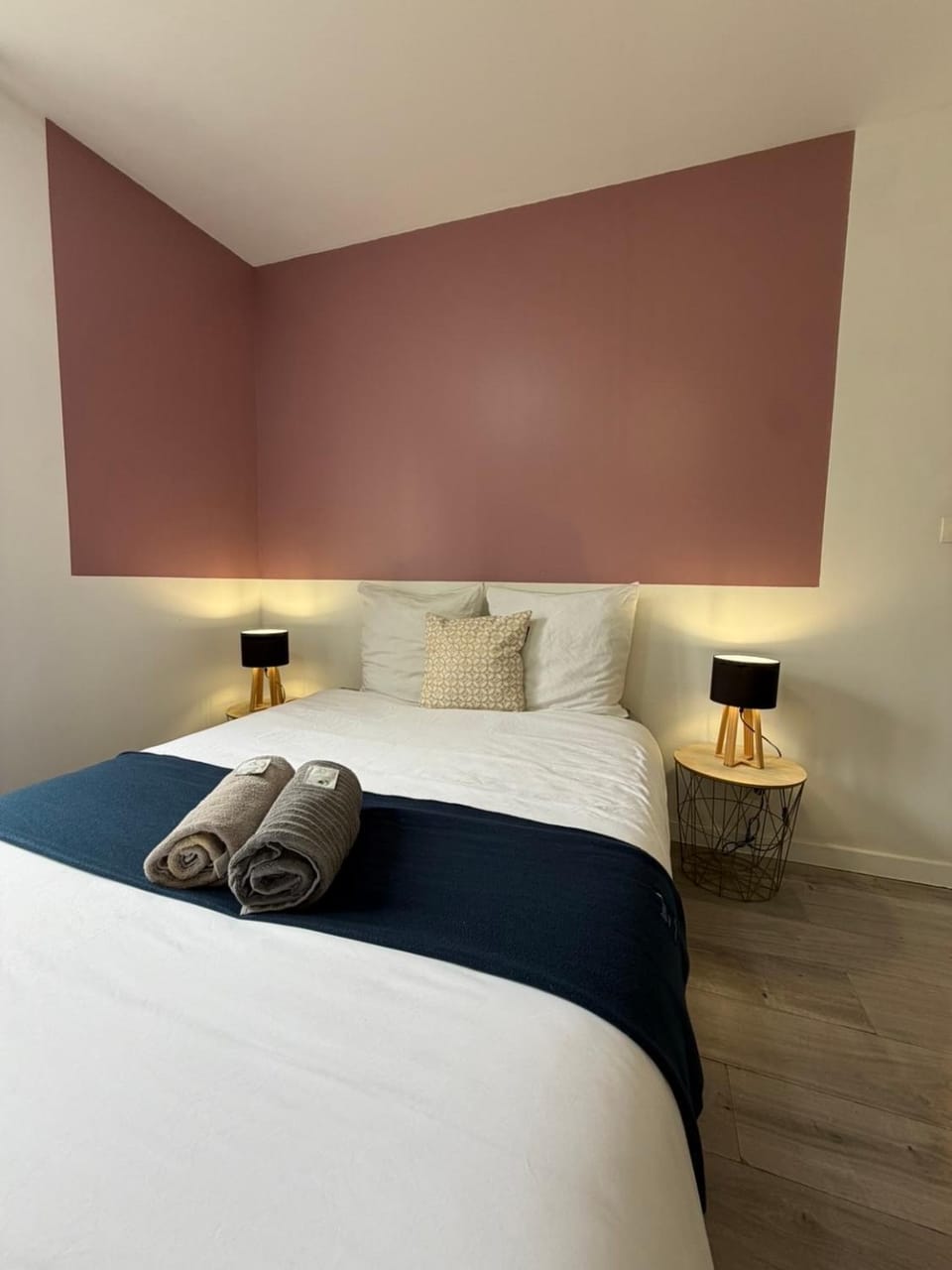 Le Thannaron Apartment in Valence