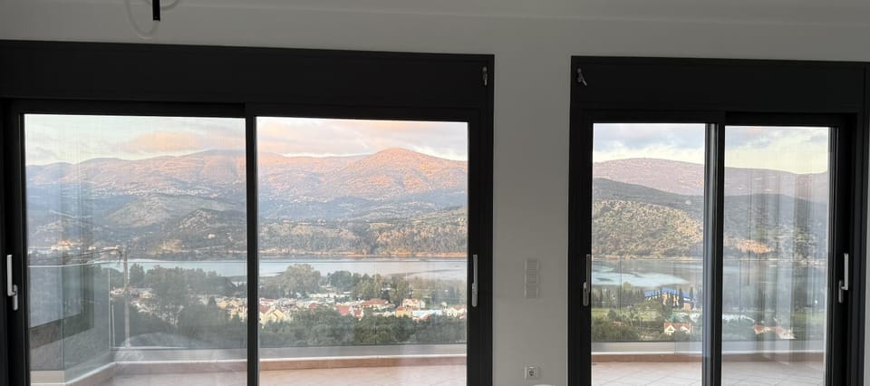 City view, City view, Mountain view, Mountain view, Sea view, Sea view