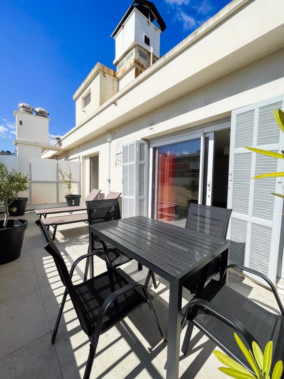 Appartement Terrasse Climatisation Parking Apartment in Nice