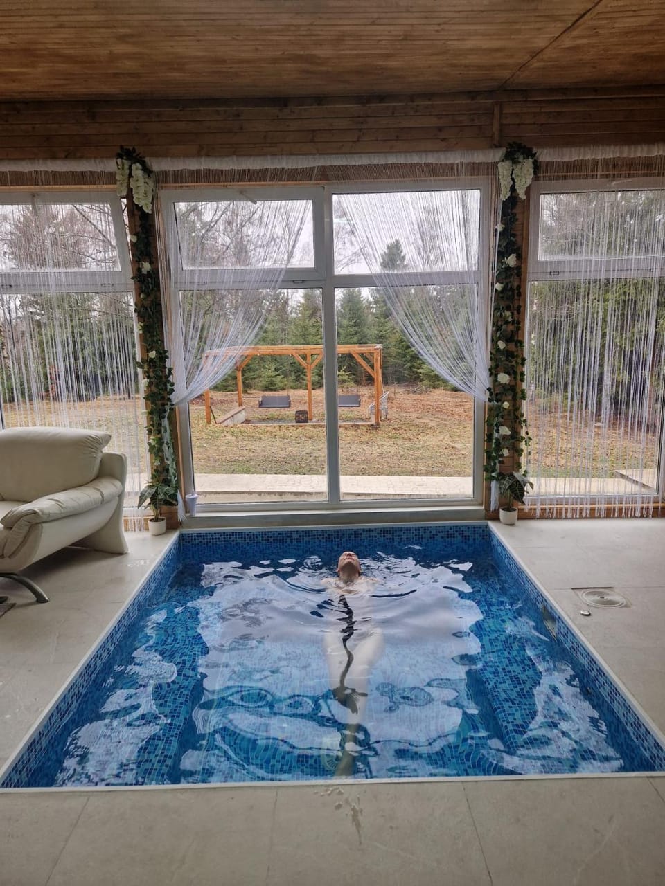 Hot Tub, Swimming pool