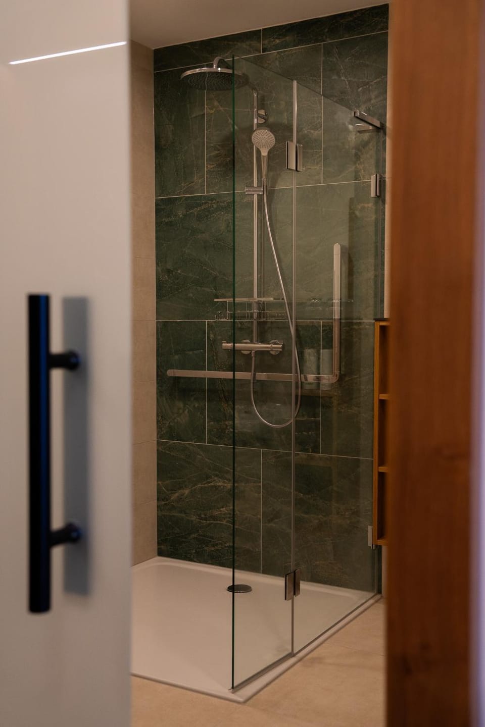 Shower, Bathroom