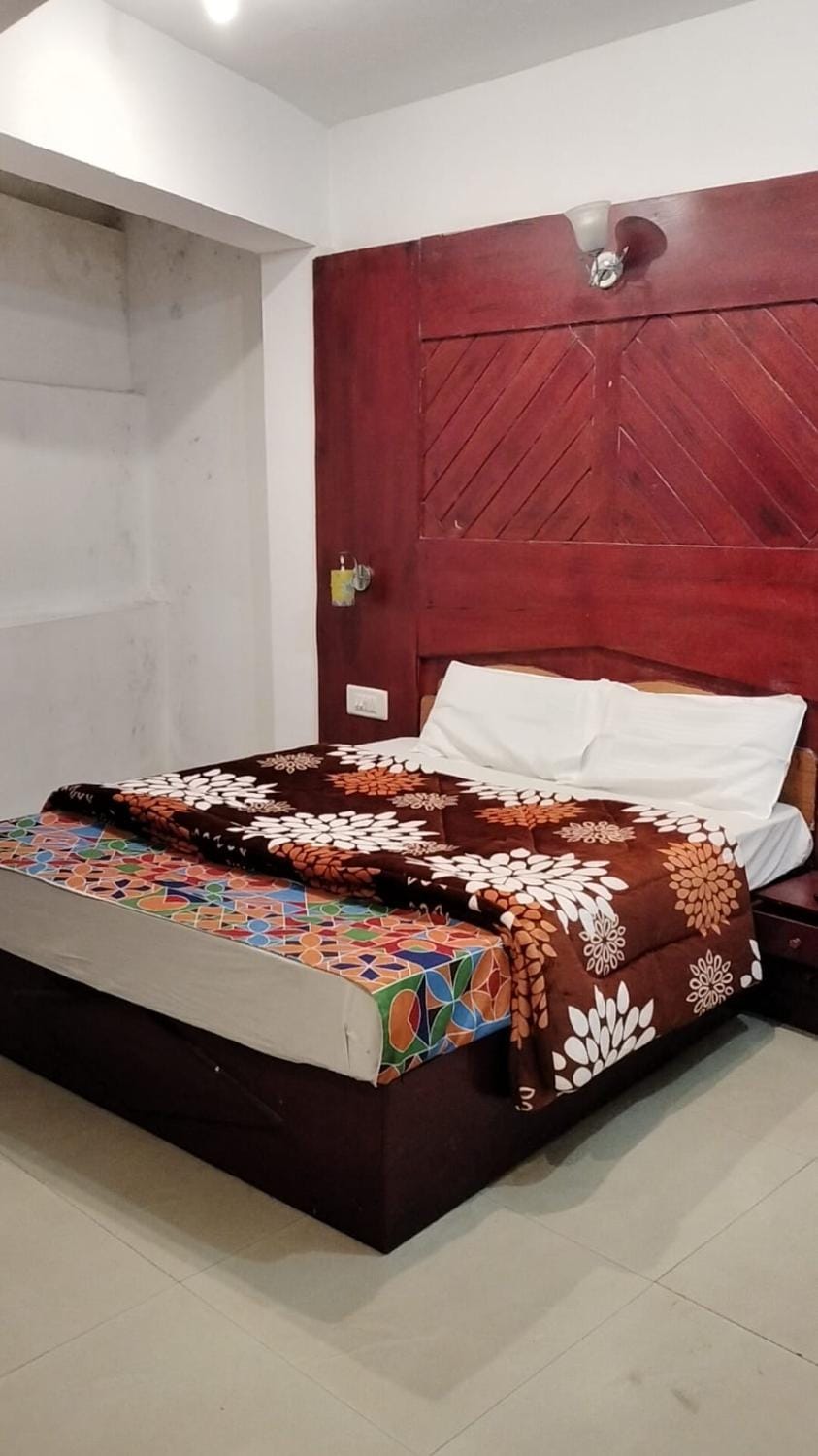 Roshan Chennai Grand Residency Vacation rental in Kodaikanal