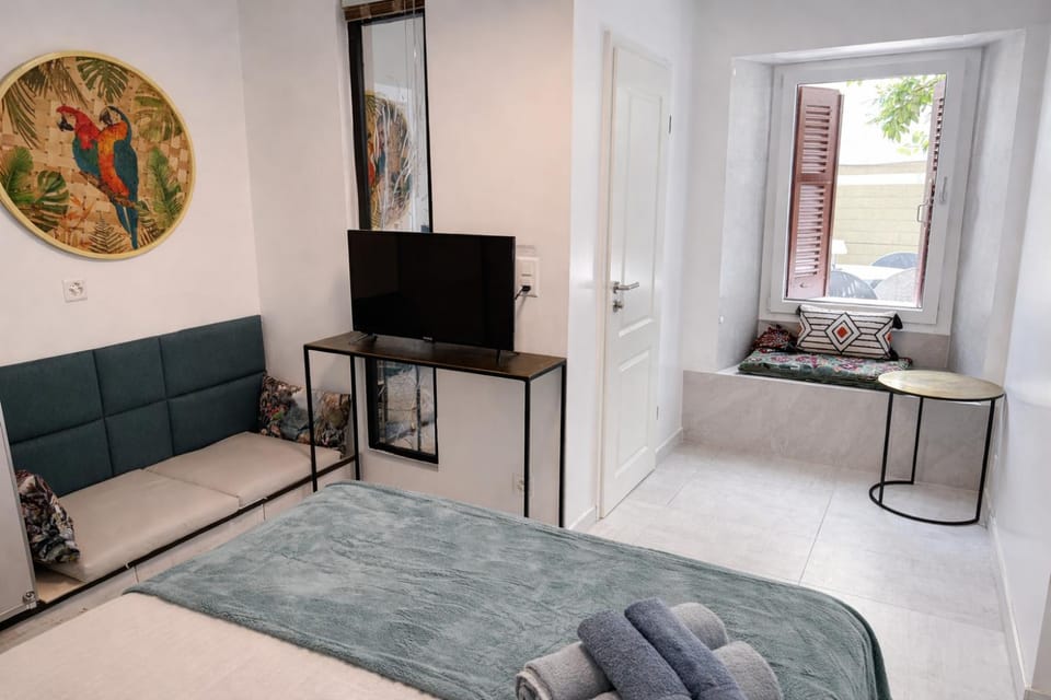 Mini Studio à 4 minutes du lac Bed and Breakfast in Montreux