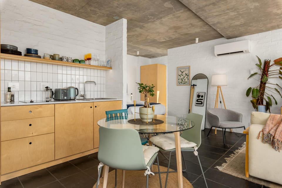 29 Queens Apartment in Sea Point