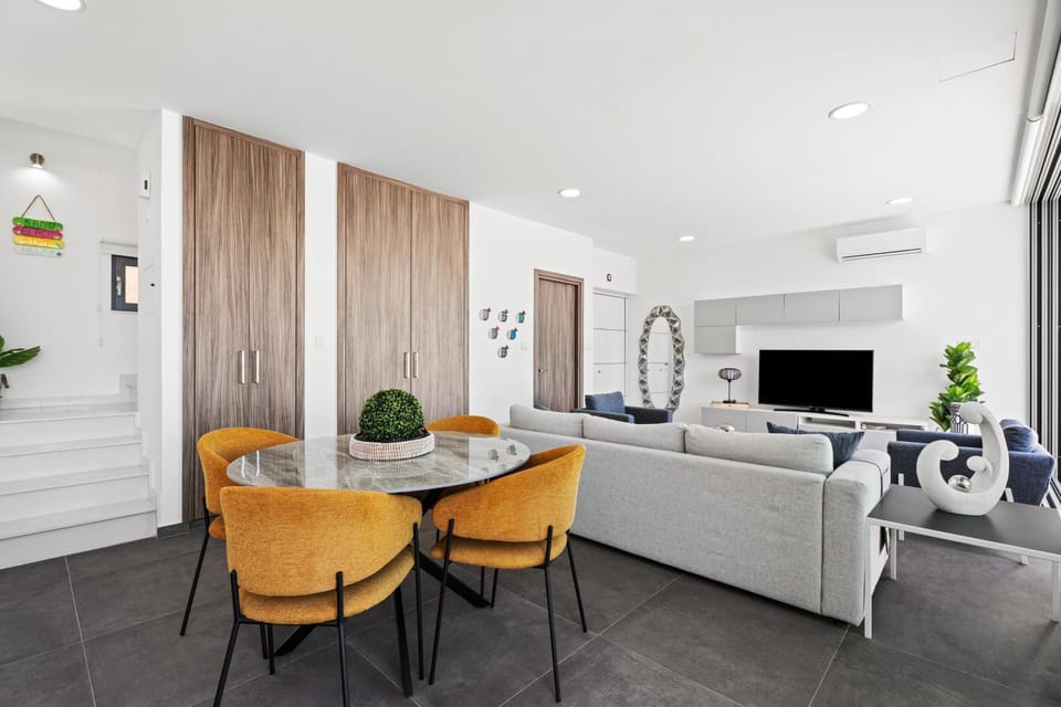 SunnyVillas 3BR Luxury Villa Pool WP5 Villa in Paralimni
