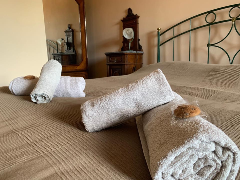 Palazzo Bruschi Bed and Breakfast in Marche