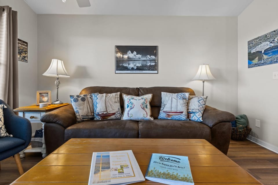 Nature's Landing C303 Water View in Cedar Key! Apartment in Cedar Key