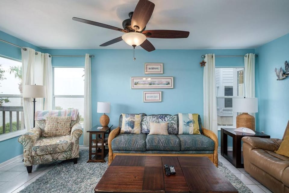 Fenimore Mill 5A - Open Gulf View, Pool & Hot Tub! Apartment in Cedar Key