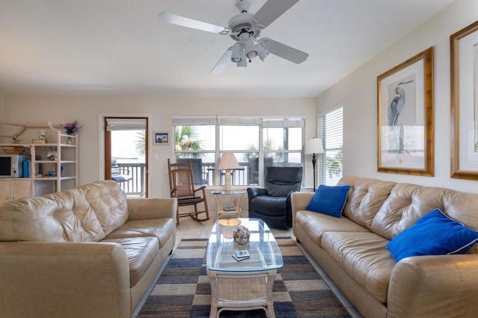 Fenimore Mill 6A - Open Gulf View, Pool & Hot Tub! Apartment in Cedar Key