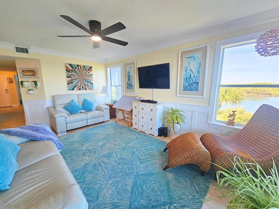 Fenimore Mill 6C - Open Gulf View, Pet Friendly! Apartment in Cedar Key