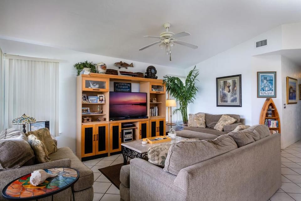 Fenimore Mill 8D - Boat Parking, Pool & Hot Tub! Apartment in Cedar Key