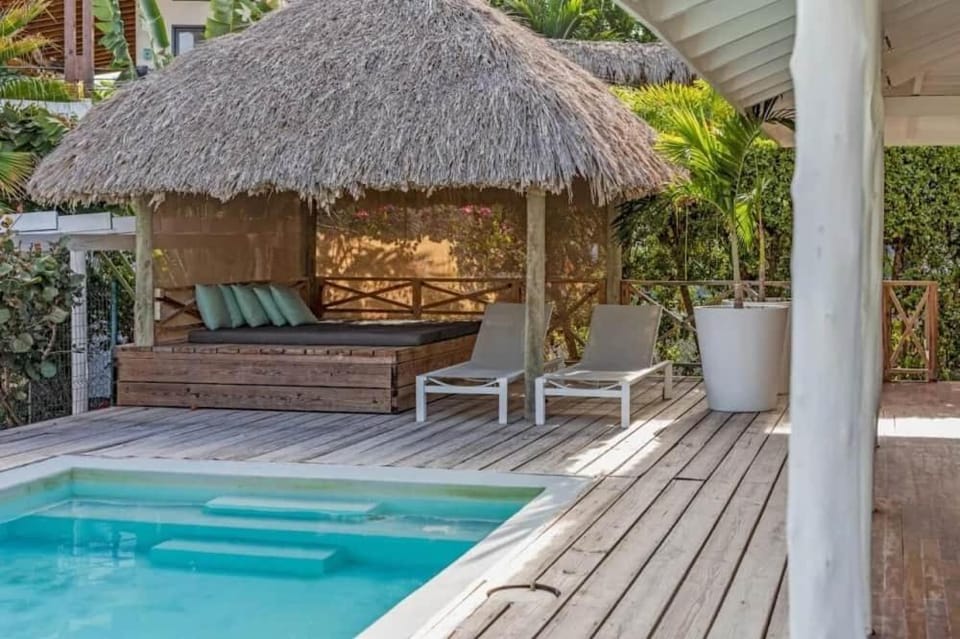 Villa Vidalou | Private Pool & Palapa | Jan Thiel Curaçao Villa in Jan Thiel