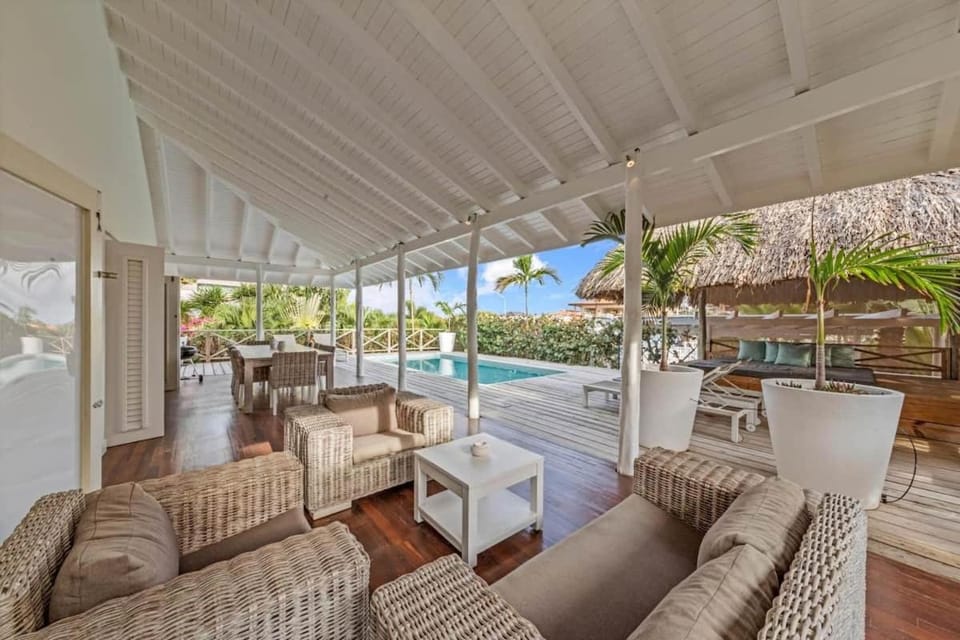 Villa Vidalou | Private Pool & Palapa | Jan Thiel Curaçao Villa in Jan Thiel