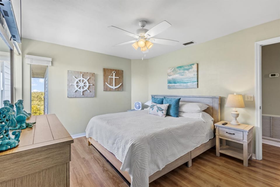 Fenimore Mill 10F - Open Gulf View, Pet Friendly! Apartment in Cedar Key