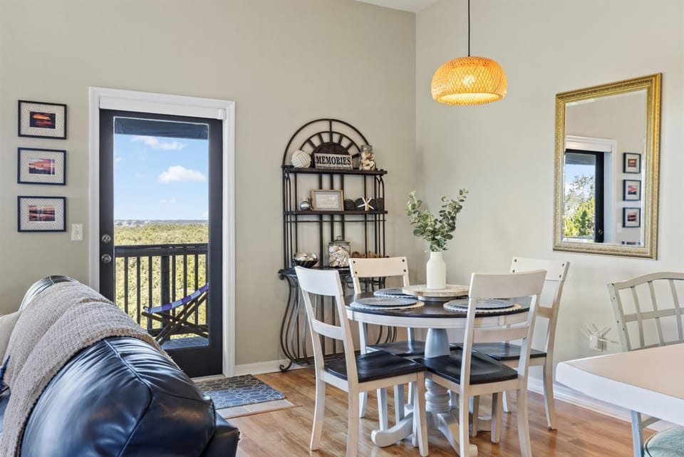 Fenimore Mill 10F - Open Gulf View, Pet Friendly! Apartment in Cedar Key