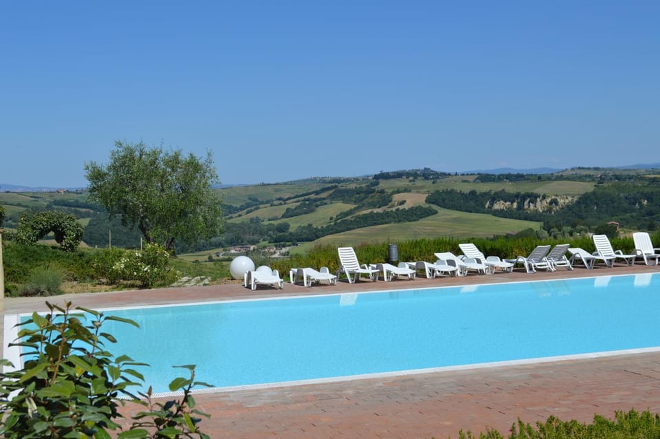 Balcony/Terrace, Swimming pool