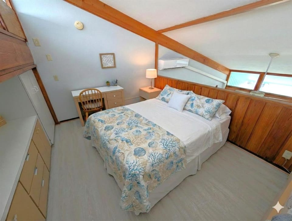 Park Place -Parkside Dream -Downtown w Gulf View! Apartment in Cedar Key