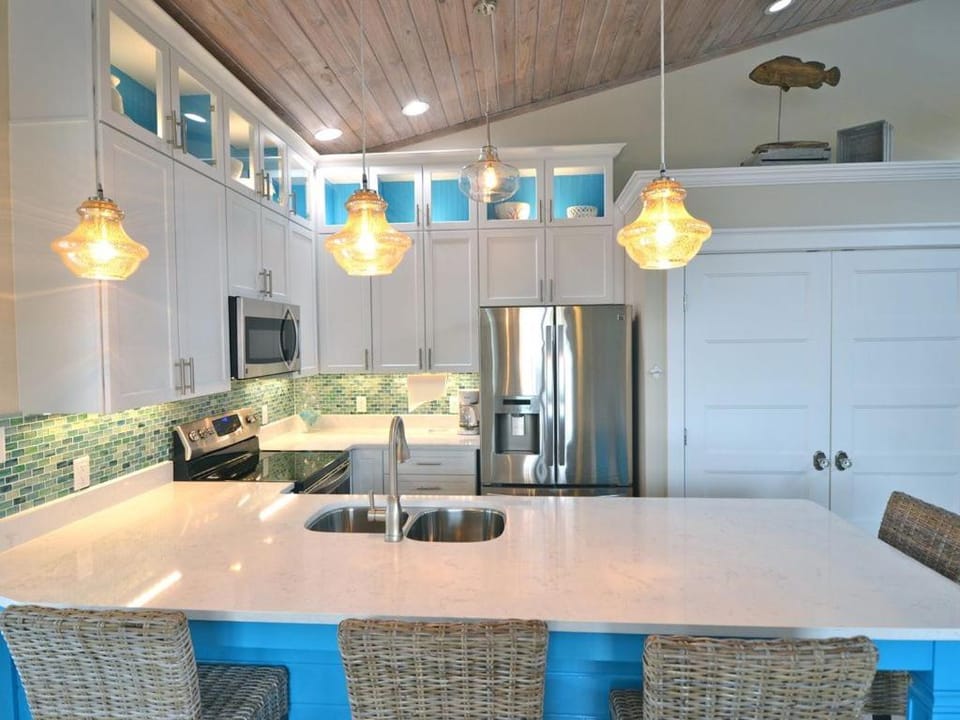 Coastal Chic with Premium Internet at Studio 589! Apartment in Cedar Key