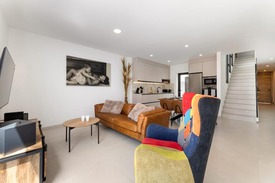 Communal lounge/ TV room, Living room