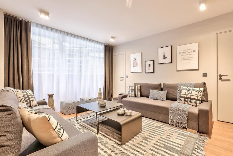 UrbanFlat 123 - Urban Fabulous Flat Paris Center Montorgueil Apartment in Paris