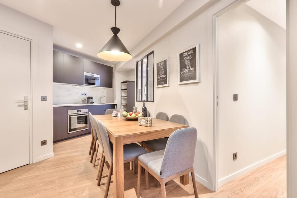 UrbanFlat 123 - Urban Fabulous Flat Paris Center Montorgueil Apartment in Paris