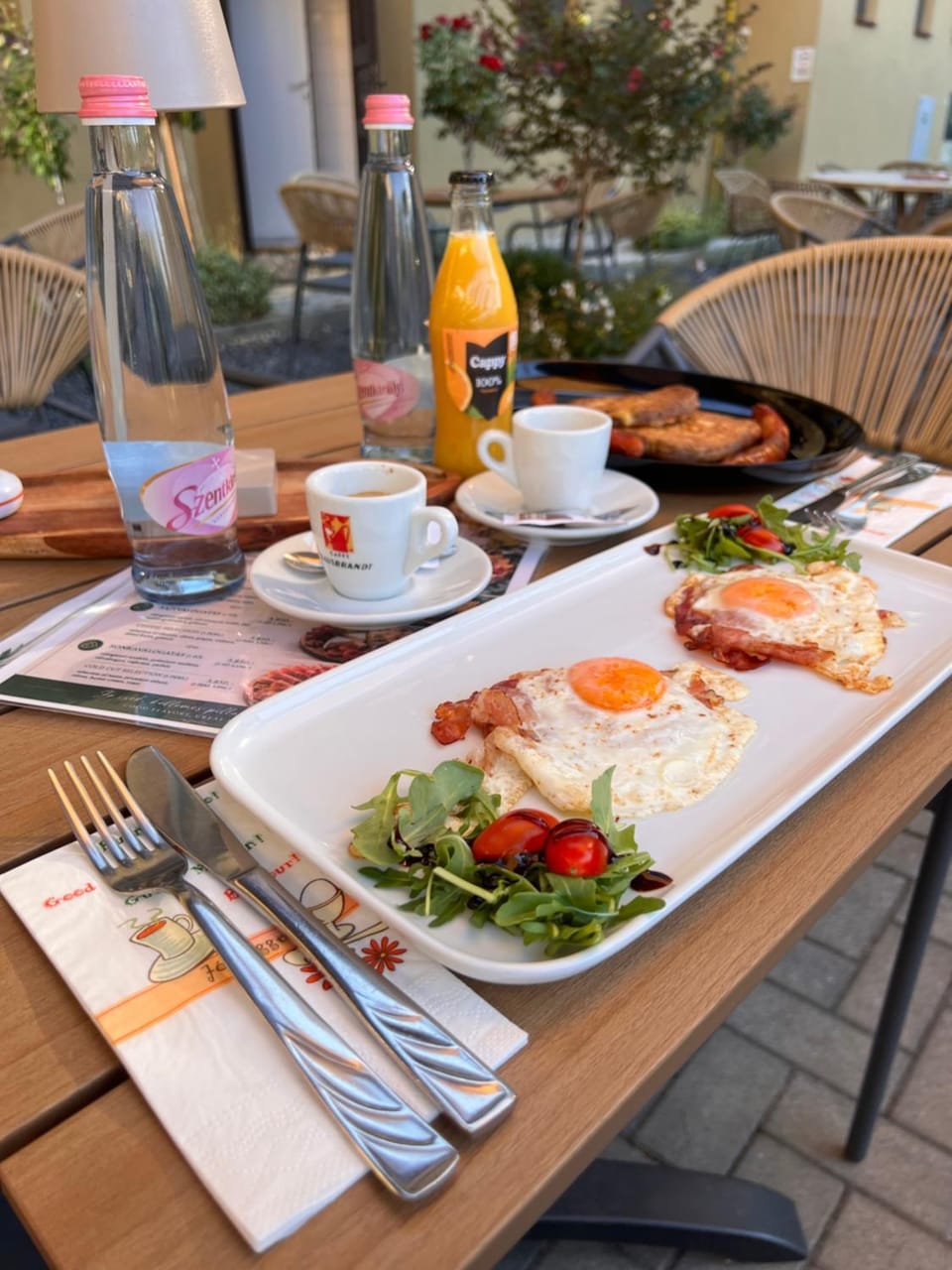 Restaurant/places to eat, Breakfast