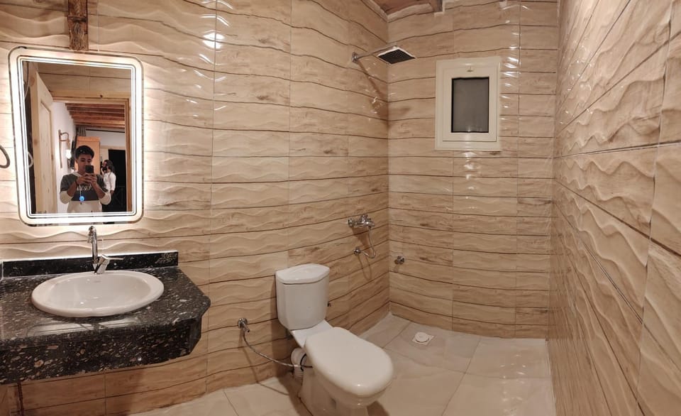 Toilet, Bathroom