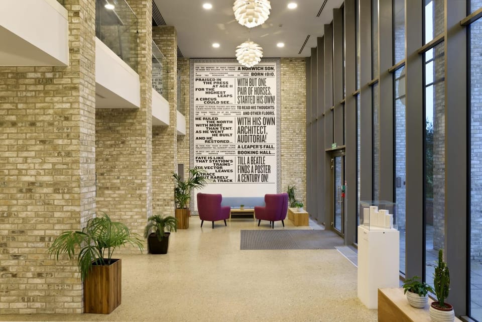 Seating area