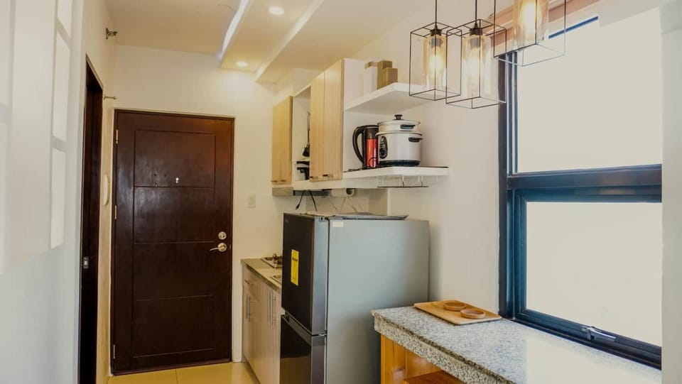 Corner Studio w Wi-Fi CasaMira Labangon House in Cebu City