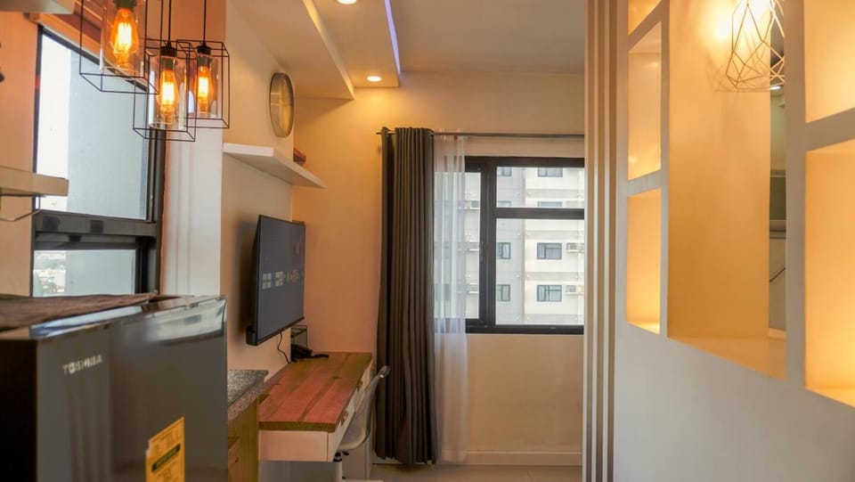 Corner Studio w Wi-Fi CasaMira Labangon House in Cebu City