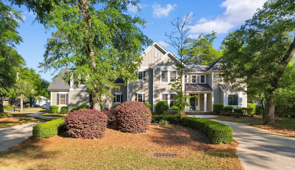 5 BR 4 BA Home Close To The Marsh Walk House in Murrells Inlet