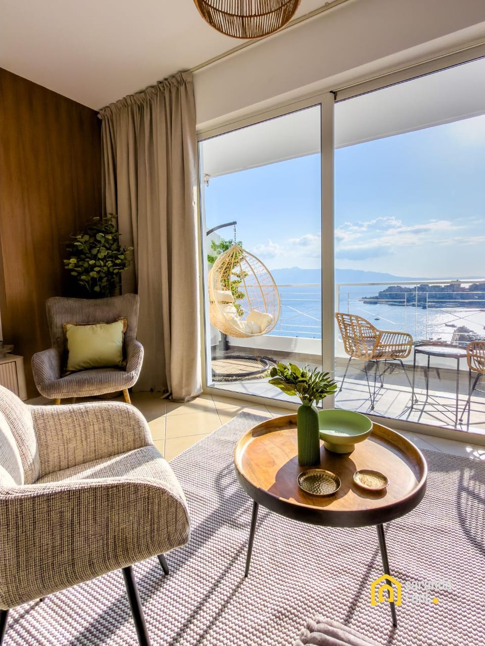 Living room, Sea view
