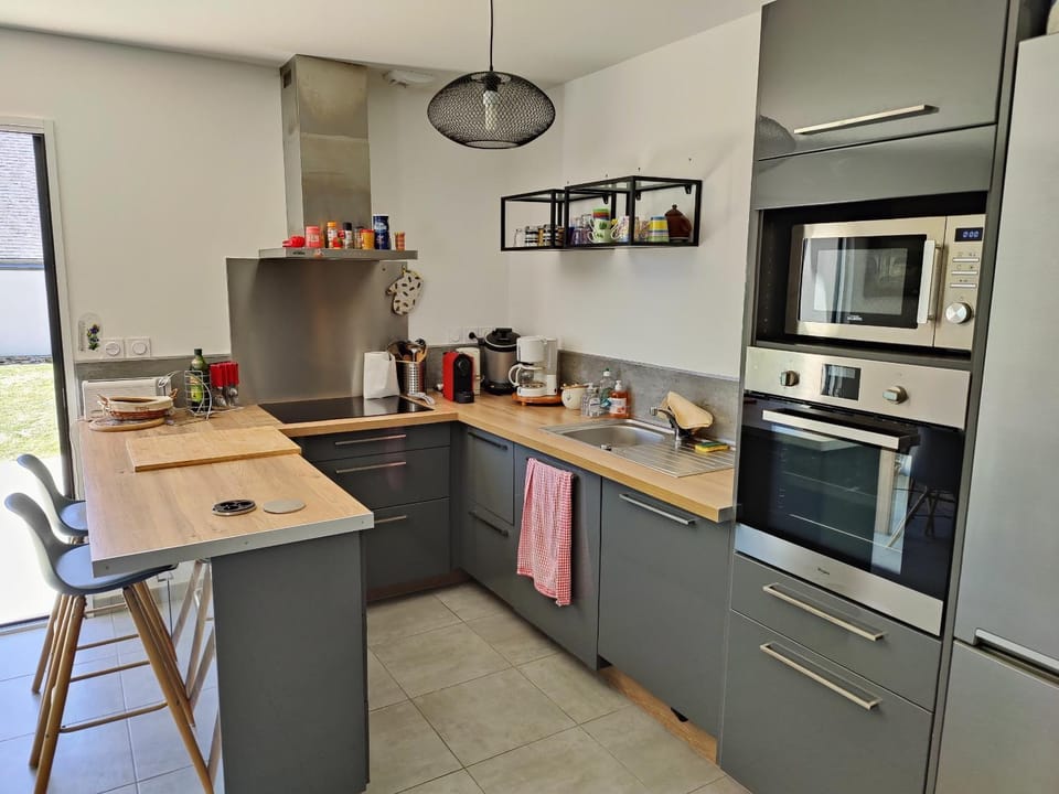 NEW HOUSE with garden 500 M from beaches or harbour House in Brittany