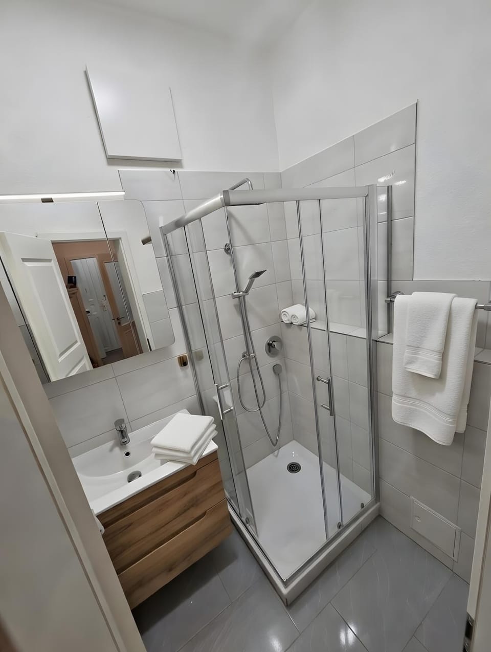 Bathroom, Living room