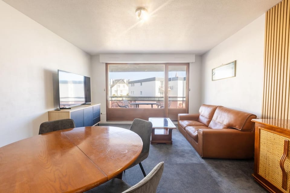 Plages & bourg à pieds appartement 2 chambres Apartment in Brittany