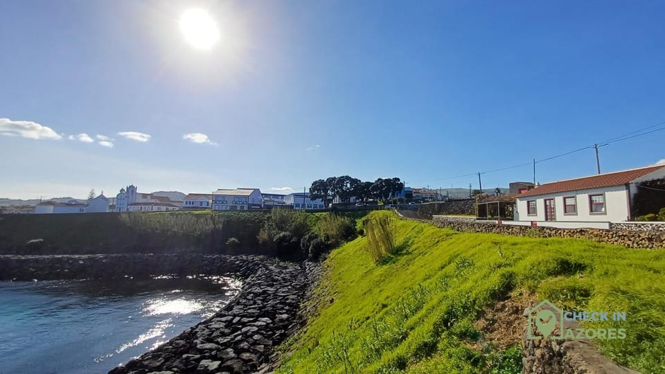 Property building, Off site, Day, Natural landscape, Sea view