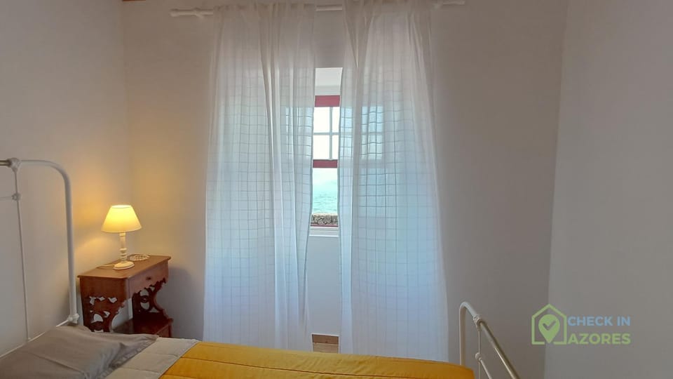 Bed, Photo of the whole room, Bedroom, Sea view