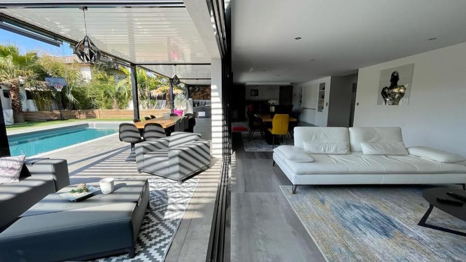Villa à 400 m de la plage, piscine chauffée Villa in Labenne
