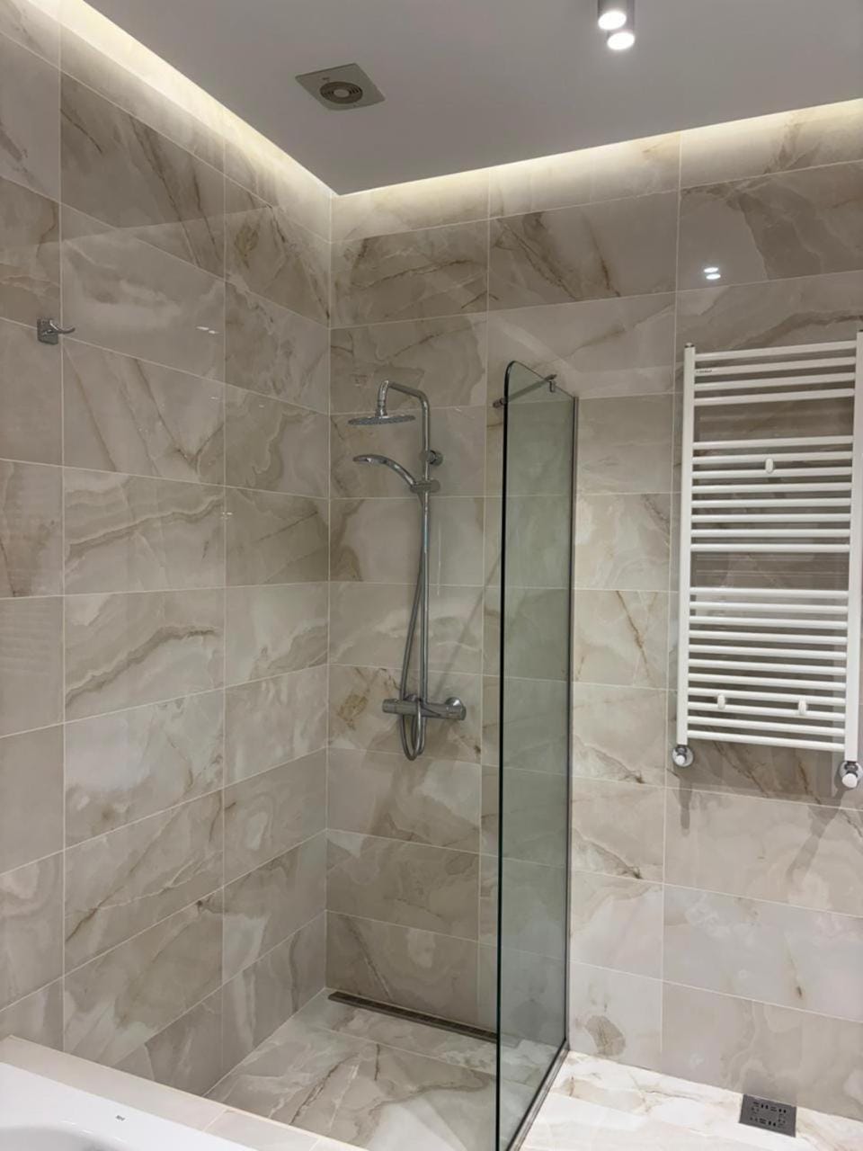 Vauban Residence, Spacious 3 Bedroom Apartment Apartment in Tunis