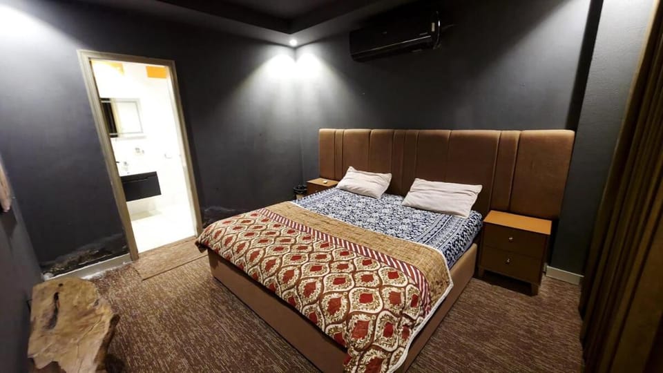 Urban Nest Peaceful Retreat in Bahria Town Apartment in Lahore